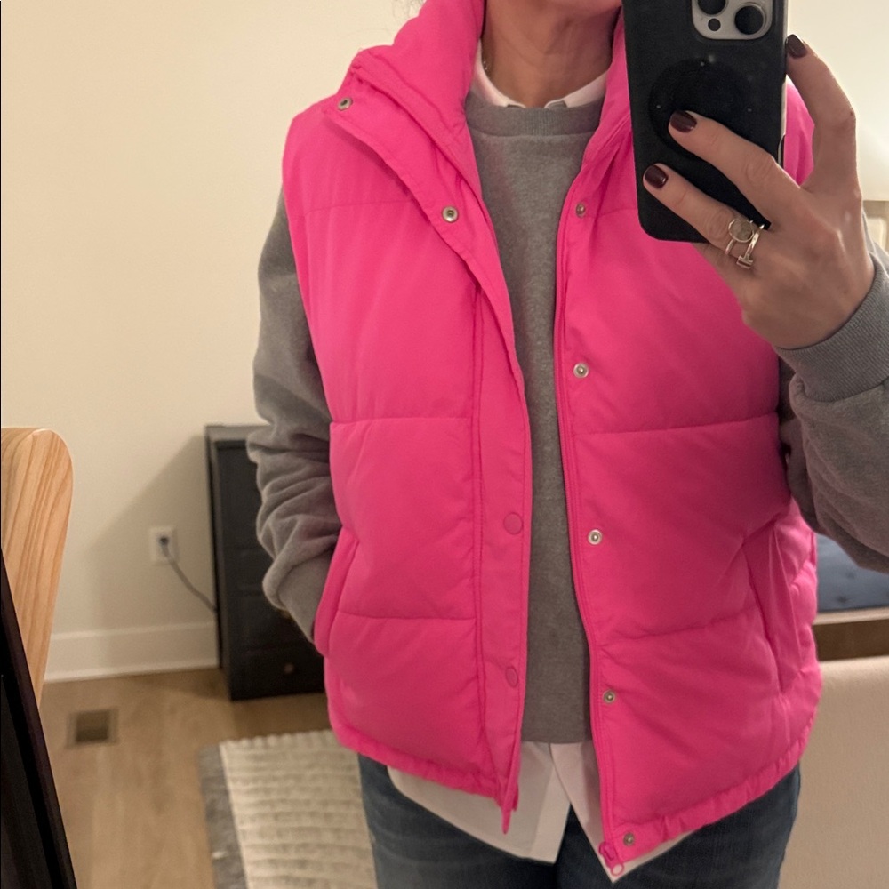 Wondershop Women's Bright Pink Vest